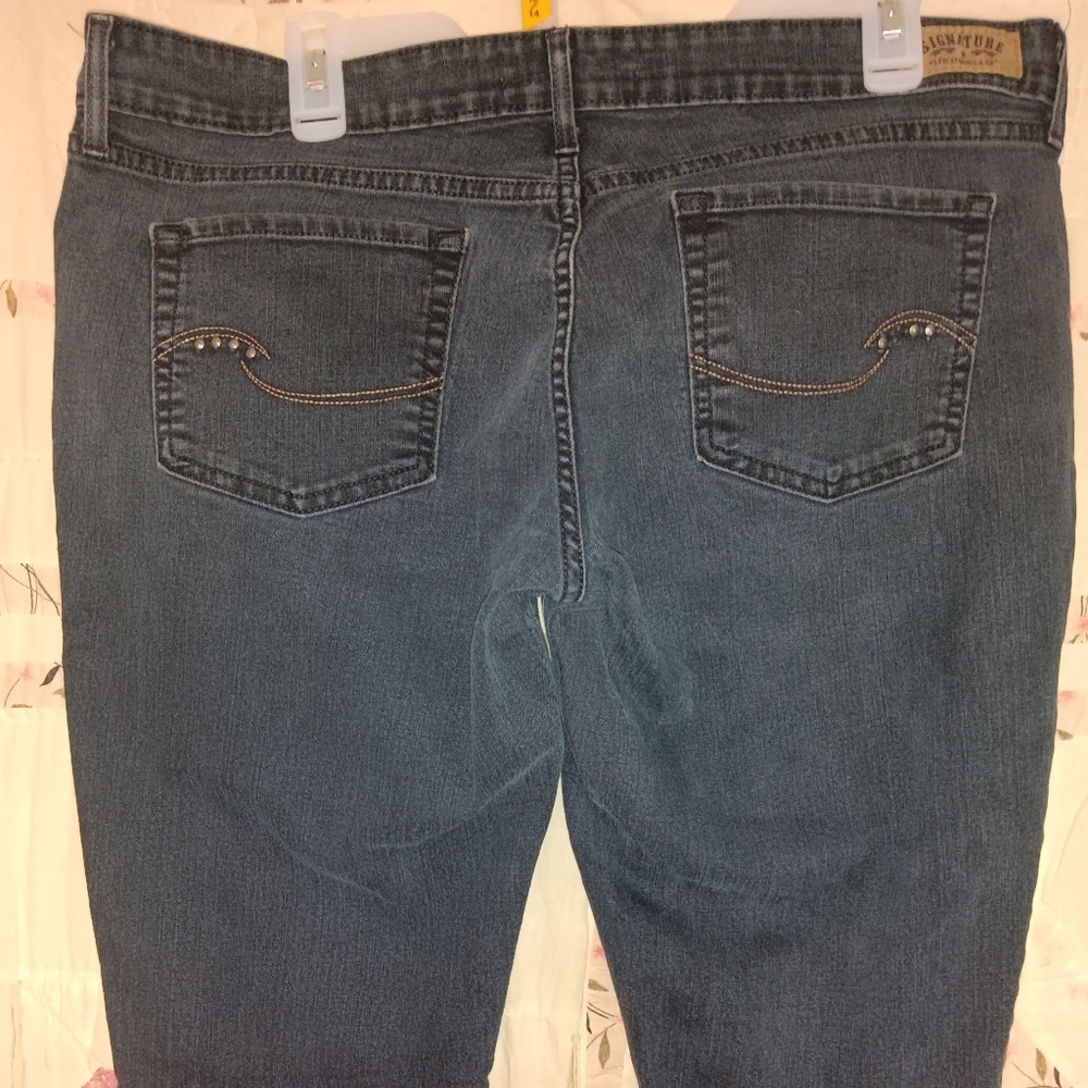 Women's Signature Levi Strauss faded black skinny low rise jeans 16M 36/29